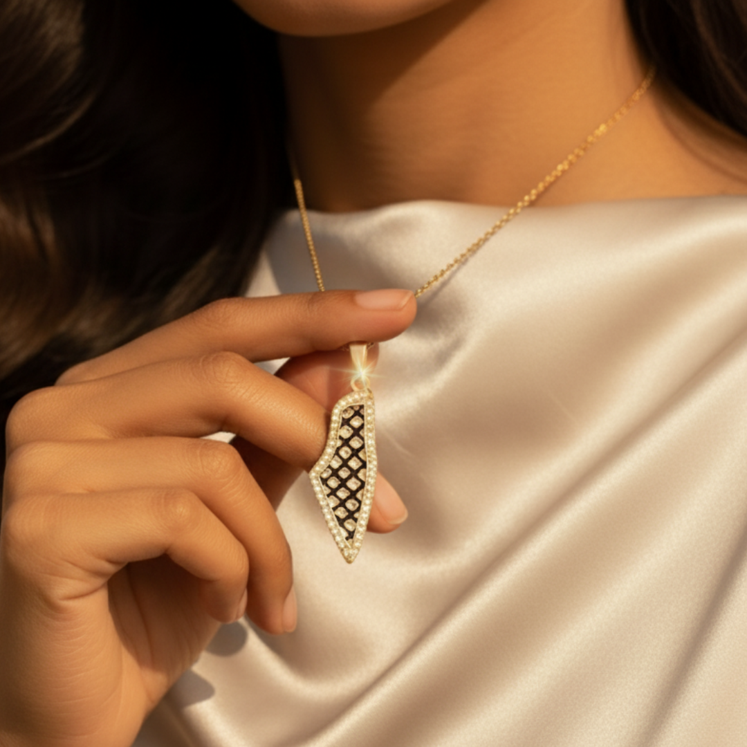 Collier Qamar Palestine Keffiyeh