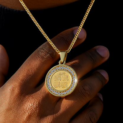 Collier en cristal 4Qul