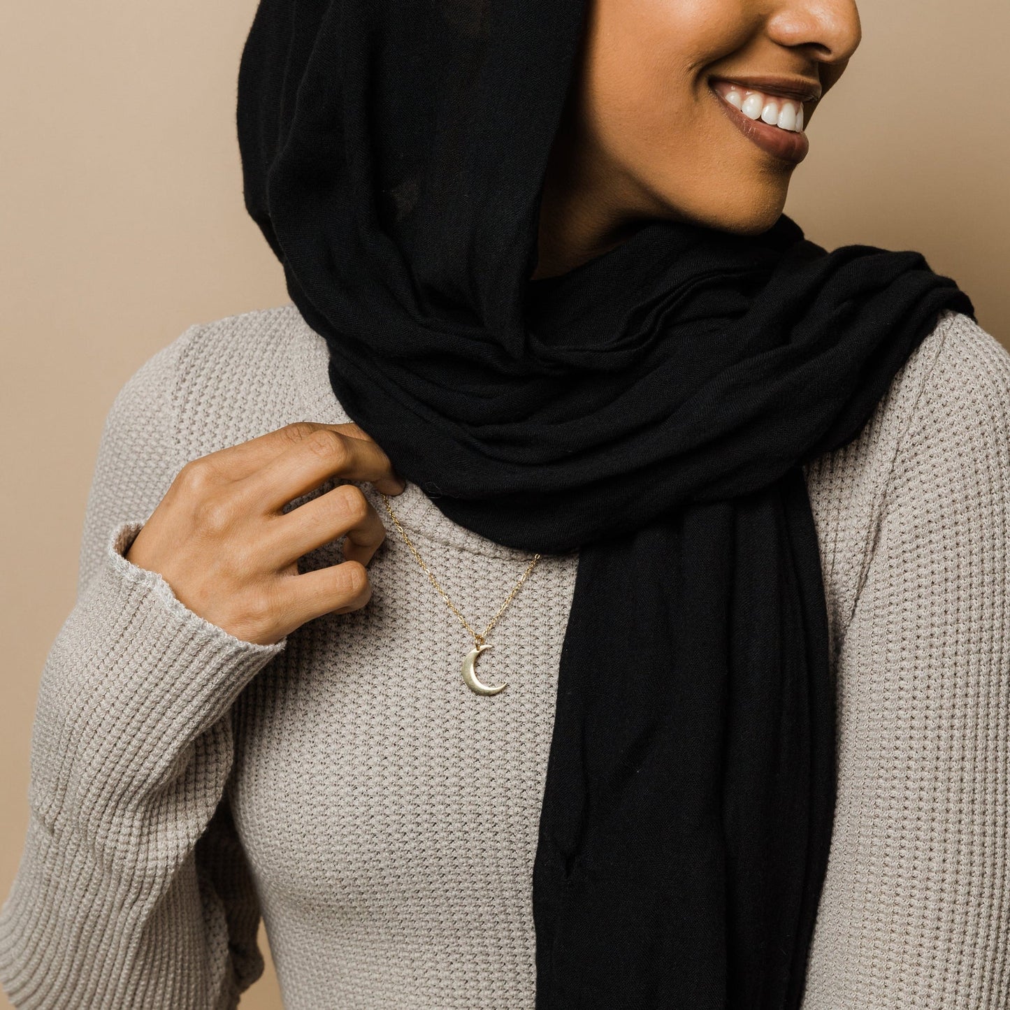 Collier en croissant Qamar Nurani