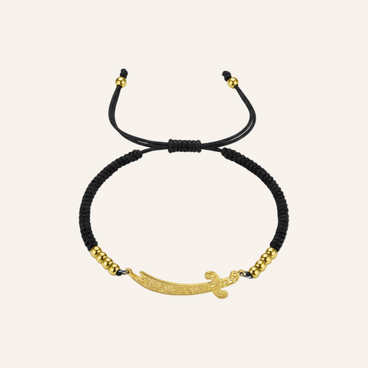 Bracelet Charm Croix Sacrée Qamar